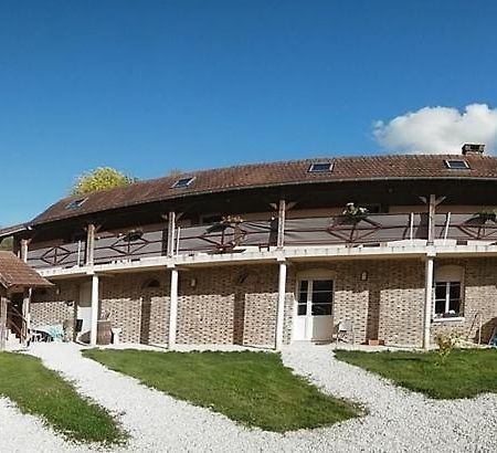 Les Gites Du Lavoir Villemoiron-en-Othe Εξωτερικό φωτογραφία